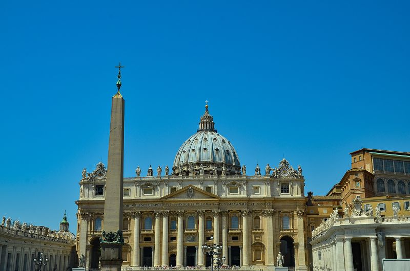 Datei:Petersdom in Rom.jpg
