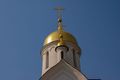 Mit Blattgold überzogene Kuppeln der Nikolaikirche in Nowosibirsk