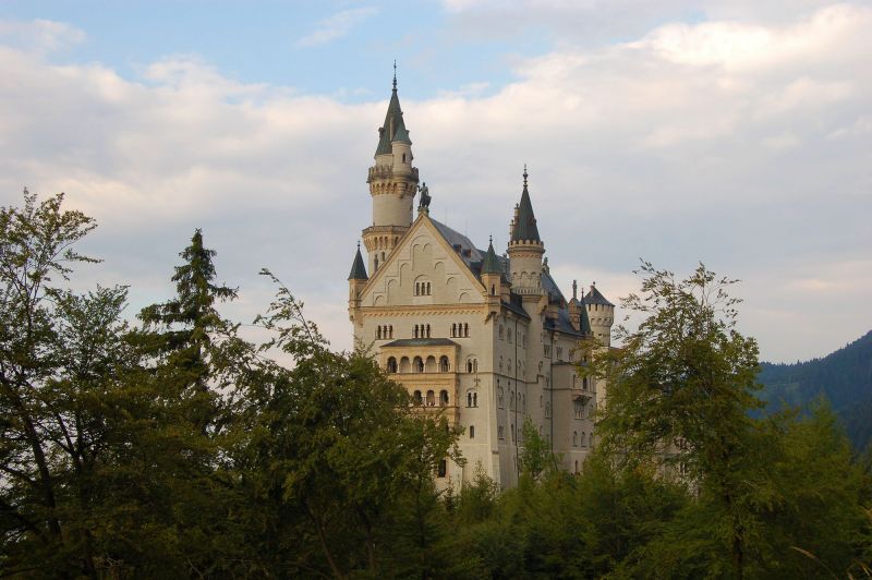 Datei:Burg Neuschwanstein 01.jpg